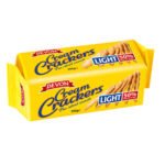 LIGHT CREAM CRACKERS